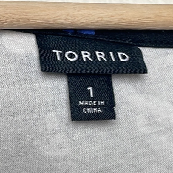 Torrid Women’s Mini Studio Luxe Floral Printed Ponte Knit Mini Dress Size 1X - Picture 6 of 13